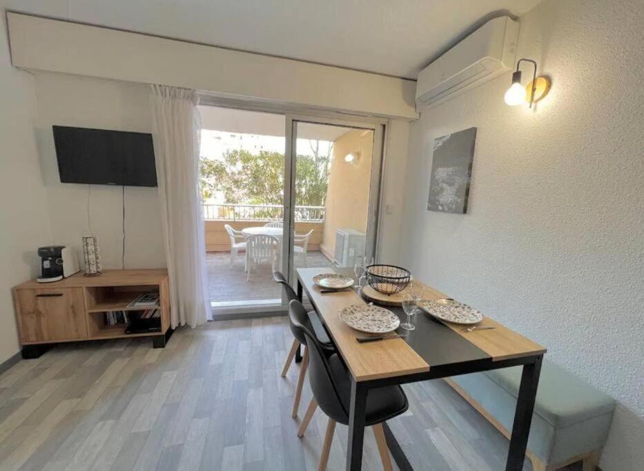 Appartement Port De Hyeres 4 Personnes Εξωτερικό φωτογραφία
